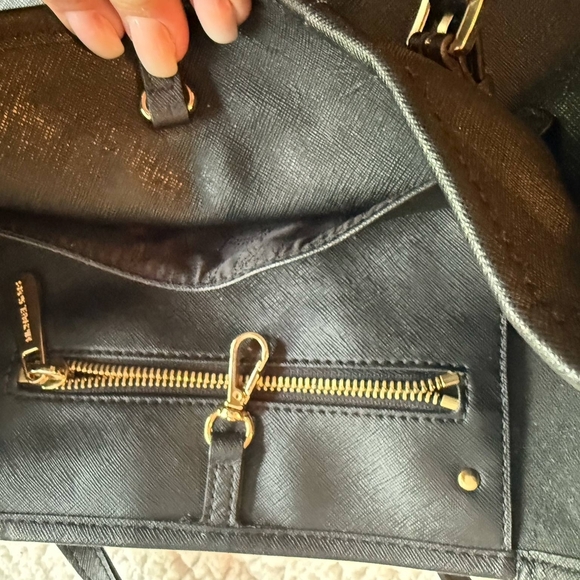 MICHAEL KORS KATE SPADE - Picture 3 of 11